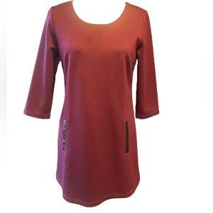 WHBM Crew Neck 3/4 Sleeve Dress
